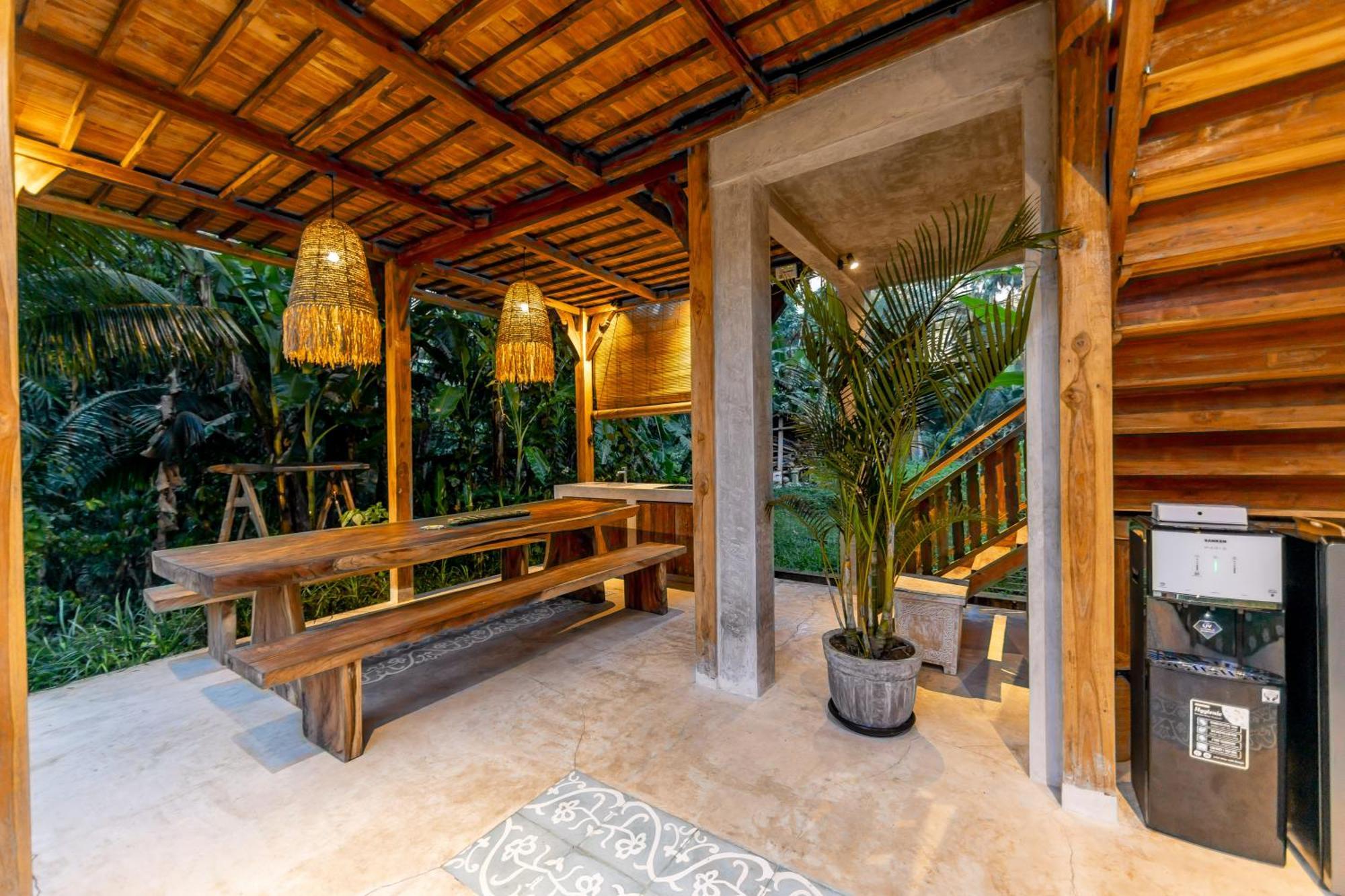 Rumah Guci Убуд Экстерьер фото